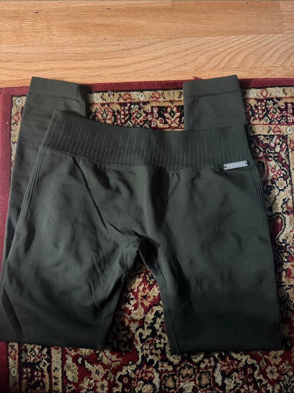YoungLA Olive Green sculpt seamless Leggings